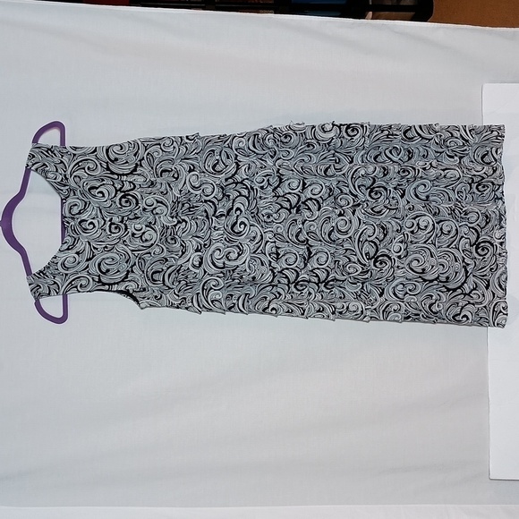 London Times Shutter Ruffle Black and White Sleeveless Dress Plus Size 14 - Picture 3 of 8